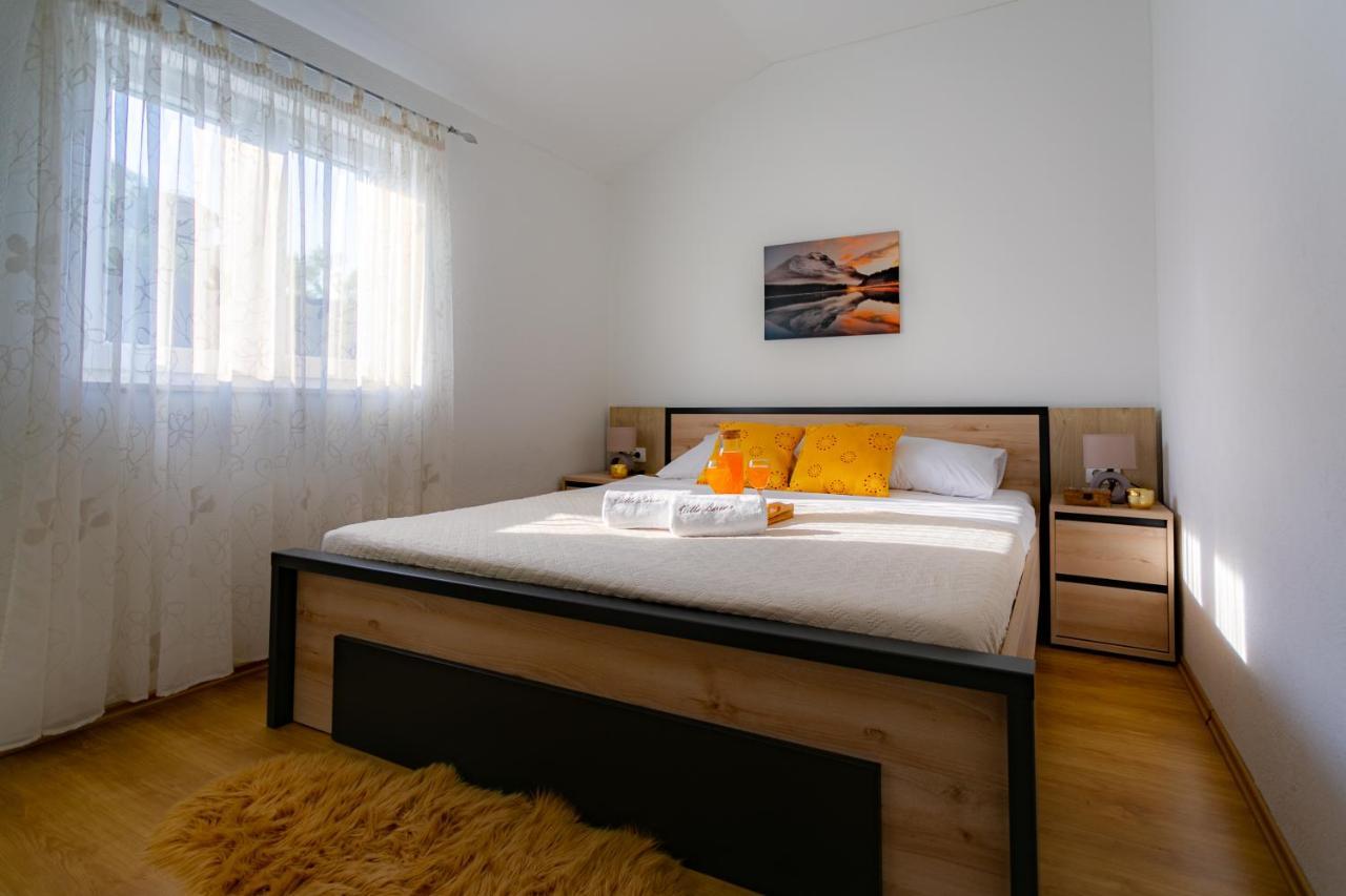 Villa Lorema-Pet Friendly On 5000 Sqm Garden,Pool, Jacuzzi, Billiard&Ps5 Sveti Filip i Jakov Bagian luar foto